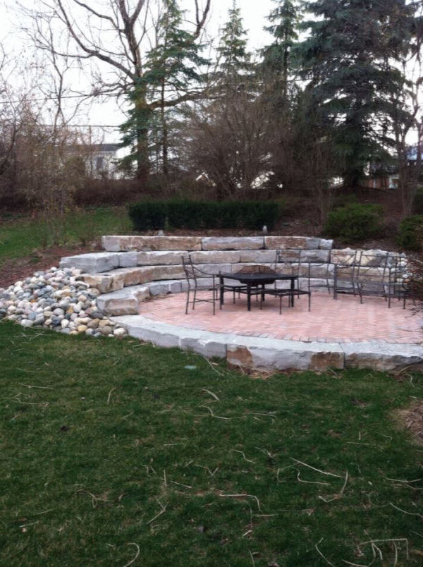 stone ampitheathre retaining wall and brick paver patio 2 stone ampitheathre retaining wall and brick paver patio